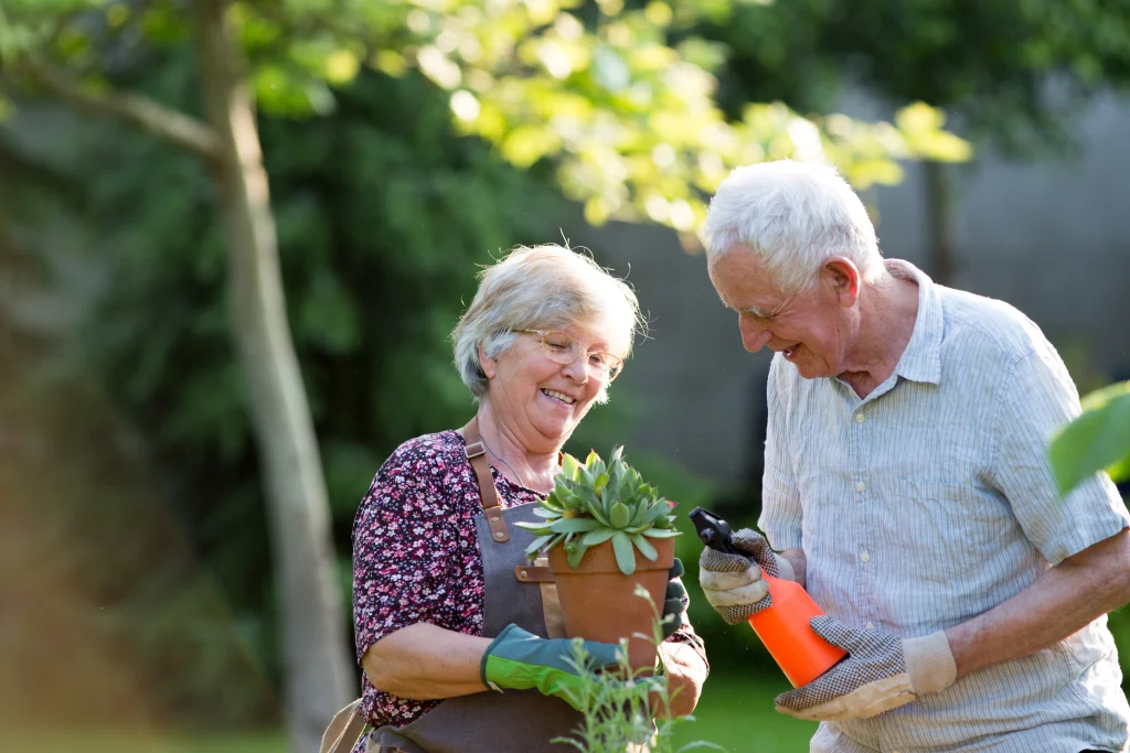 30 Fun Activities & Simple Games for Dementia Patients - Acensa Health